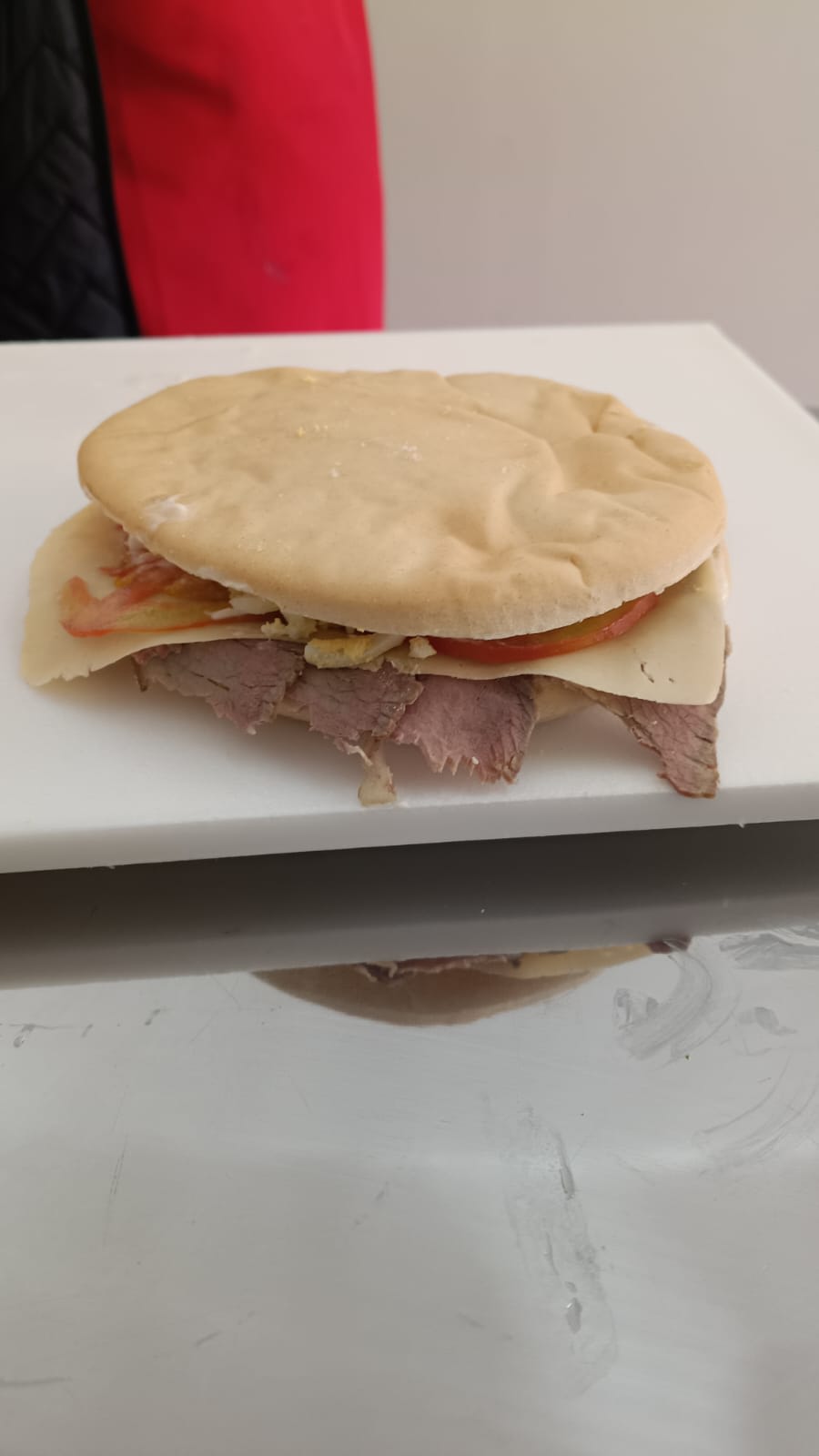 Tortuguita ternera, tomate y huevo